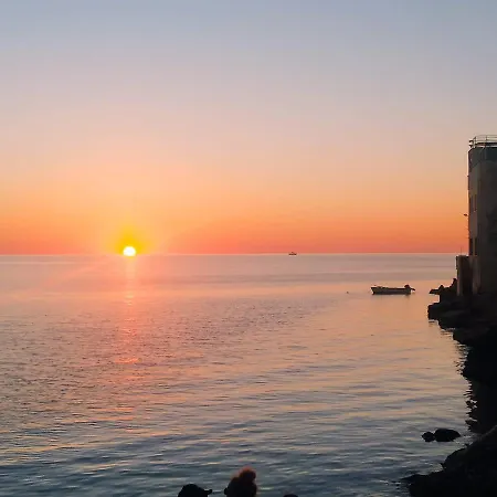 Oltre: Monolocale Con Terrazzo Privato Al Piano Apartament