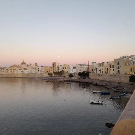 Oltre: Monolocale Con Terrazzo Privato Al Piano Apartament Trapani